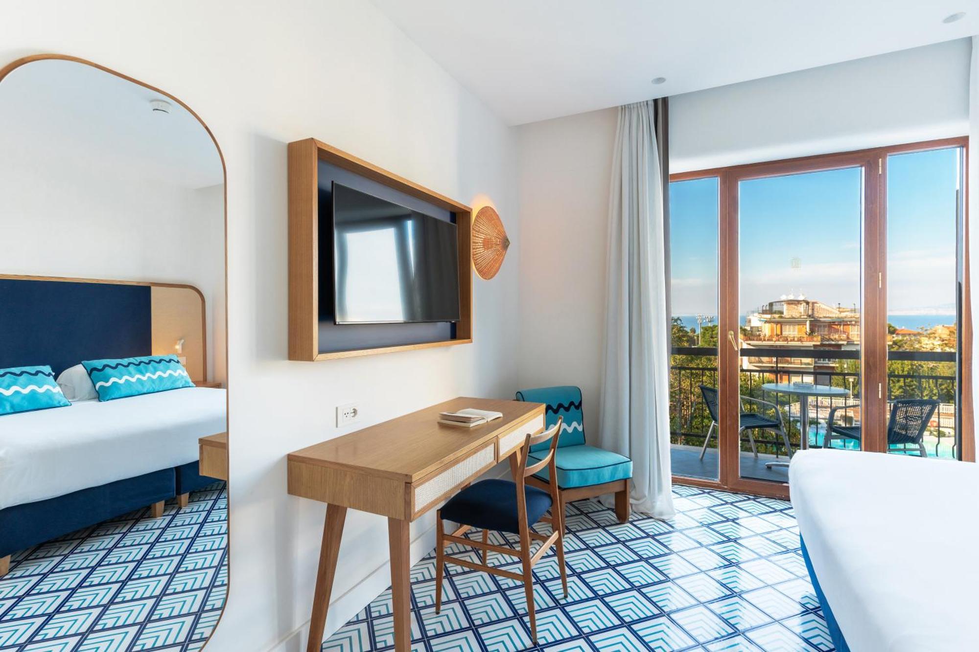 Grand Hotel Flora Sorrento Dış mekan fotoğraf